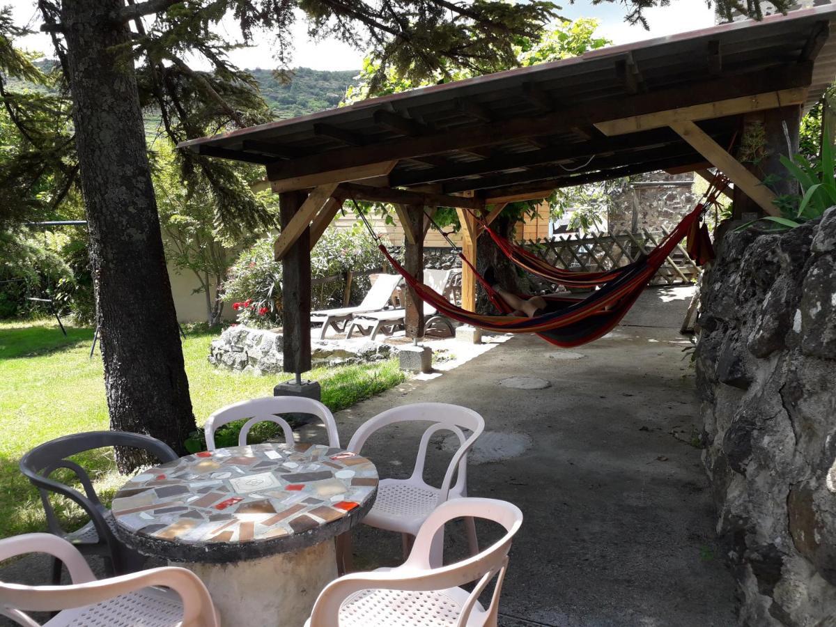 Camping Les Lavandes Darbres Exterior photo